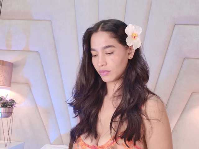 JuliaVega's BongaCams show and profile