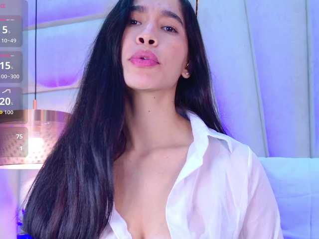 JuliaVega's BongaCams show and profile