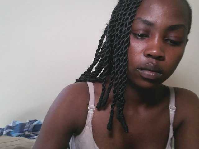 Prettyshanz1's BongaCams show and profile