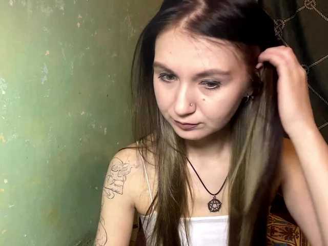 DelindaHeitner's BongaCams show and profile