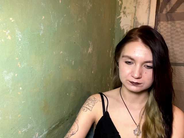 DelindaHeitner's BongaCams show and profile
