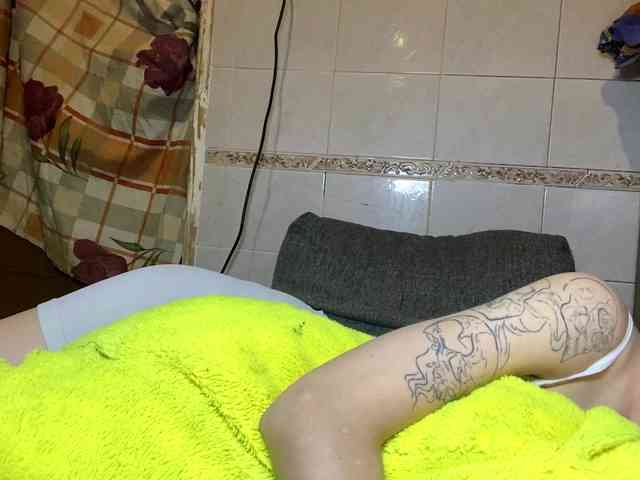 DelindaHeitner webcam