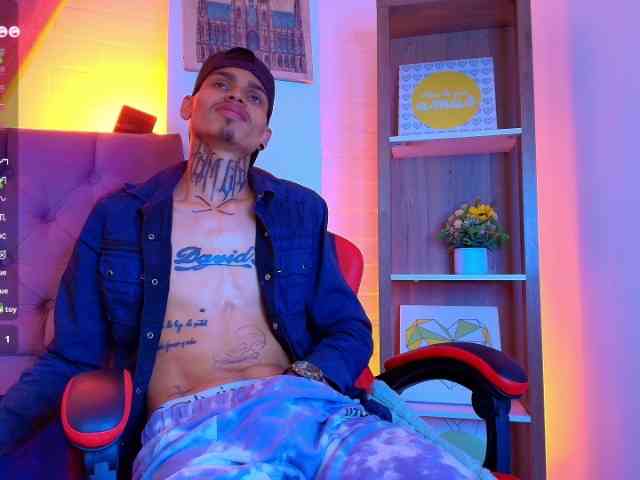 Mikke-Tattoo Live Webcam on BongaCams