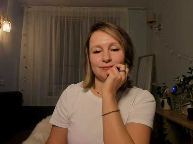 Naya Emon (NayaEmon)