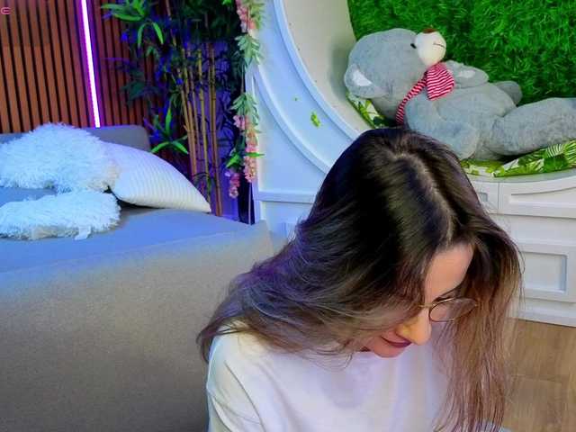 SweetSofiX's BongaCams show and profile