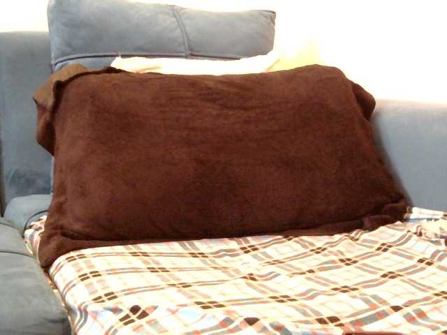 Finewine's BongaCams show and profile