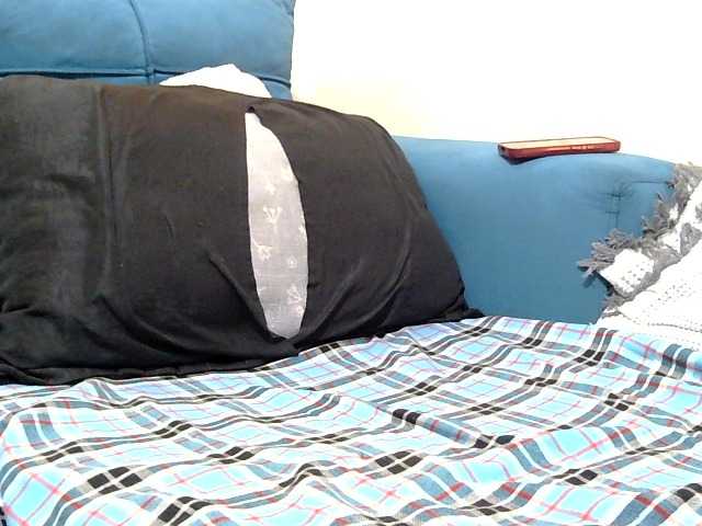 Finewine's BongaCams show and profile