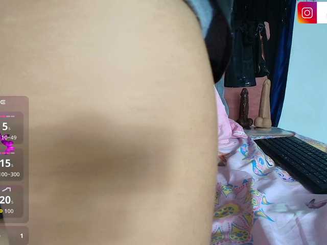 shengyiblue's BongaCams show and profile