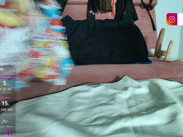 shengyiblue's BongaCams show and profile