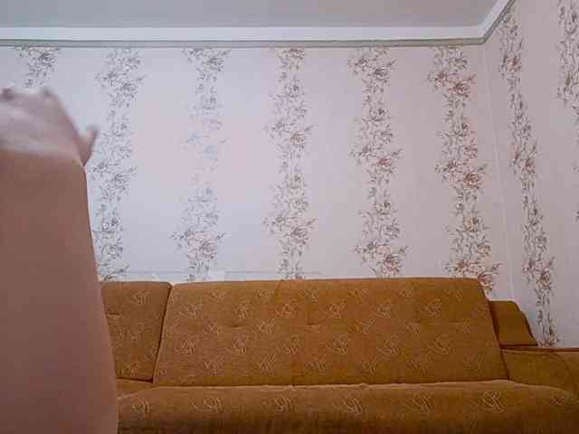 EmileeBlossom webcam