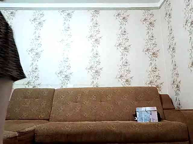 EmileeBlossom webcam