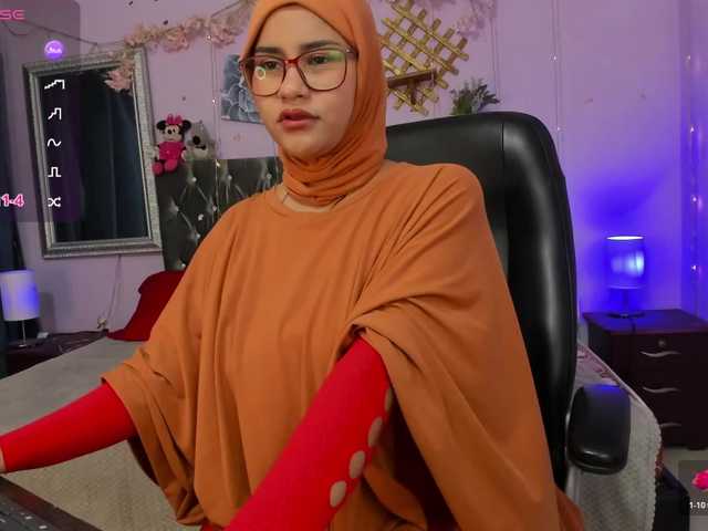 HalimaQadir's BongaCams show and profile