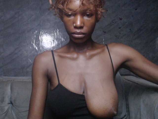 Nastyxclit's BongaCams show and profile