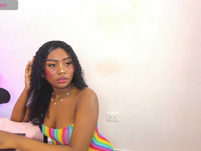 KikiiSweet's BongaCams show and profile