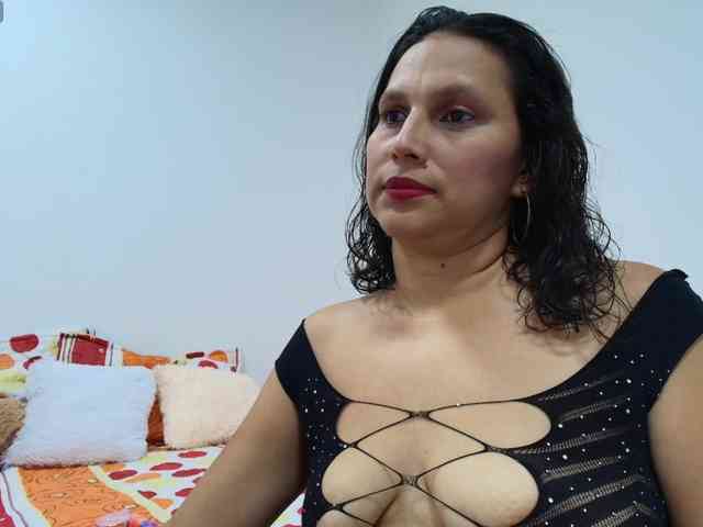 carlaantonelli carlaantonelli