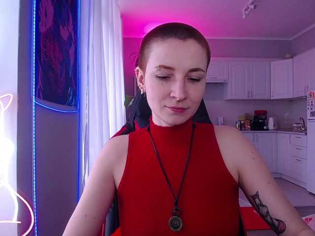 HopeFoxter's BongaCams show and profile