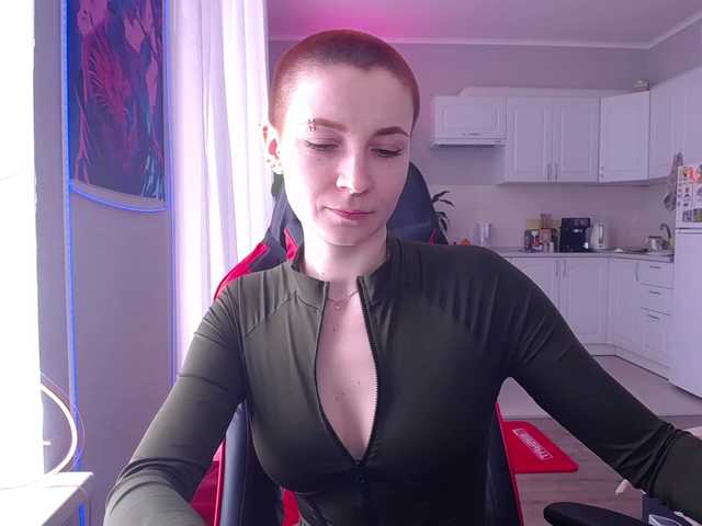 HopeFoxter's BongaCams show and profile
