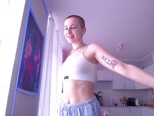 HopeFoxter's BongaCams show and profile