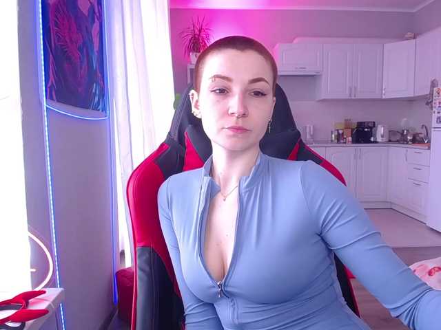 HopeFoxter's BongaCams show and profile