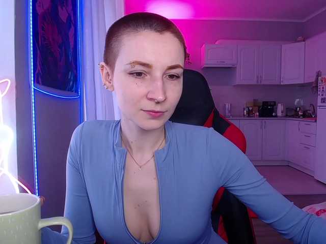 HopeFoxter's BongaCams show and profile