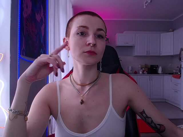 HopeFoxter's BongaCams show and profile