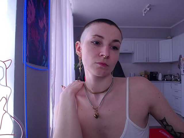 HopeFoxter's BongaCams show and profile