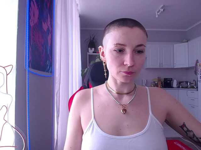 HopeFoxter's BongaCams show and profile