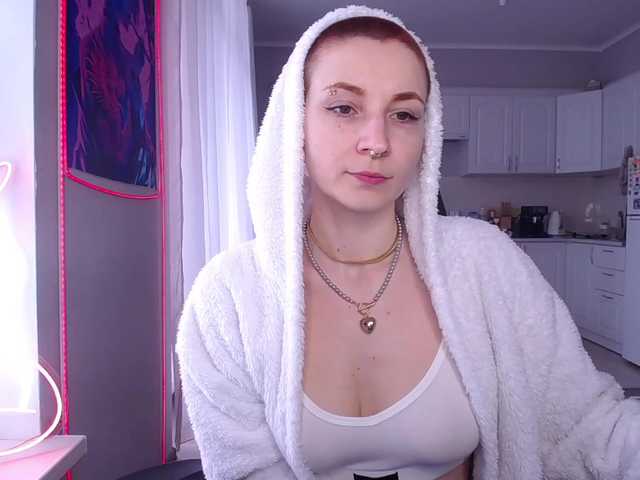 HopeFoxter's BongaCams show and profile