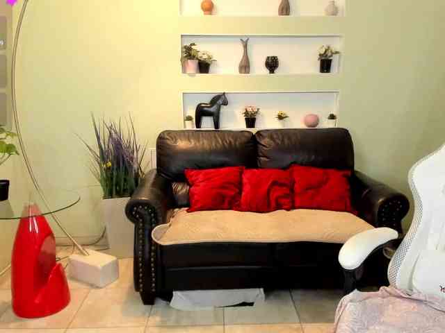 ImKarolinaa Live Webcam on BongaCams