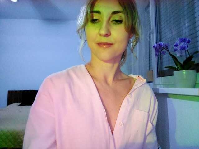 LunaSecret1's BongaCams show and profile