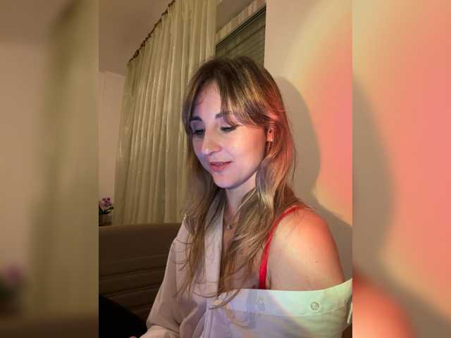 LunaSecret1's BongaCams show and profile