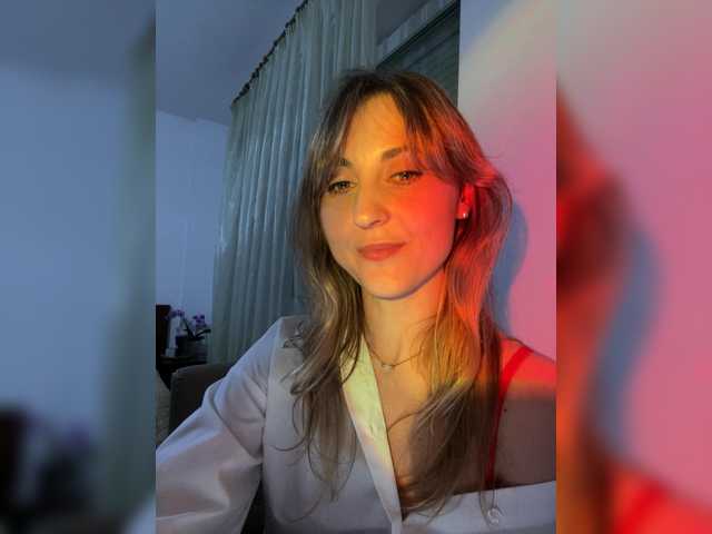 LunaSecret1's BongaCams show and profile