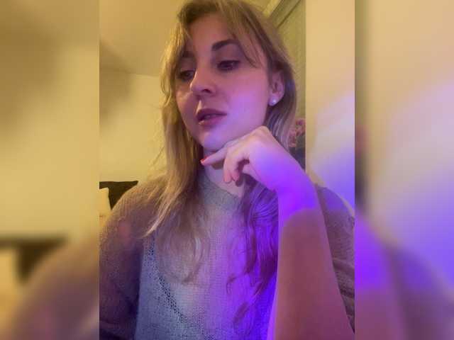 LunaSecret1's BongaCams show and profile