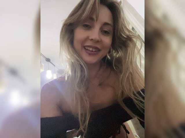 LunaSecret1's BongaCams show and profile