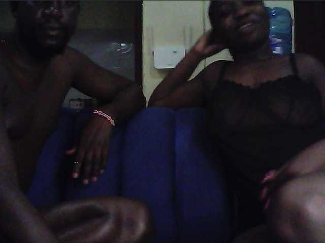 Hollykings's BongaCams show and profile