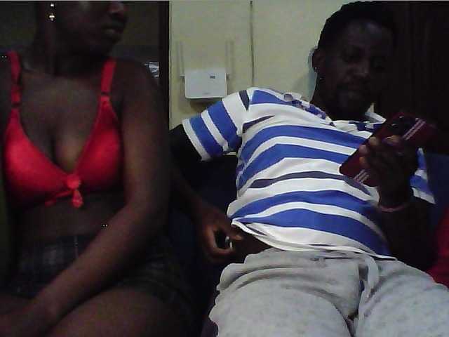 Hollykings's BongaCams show and profile