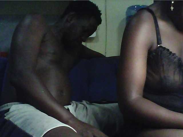 Hollykings's BongaCams show and profile