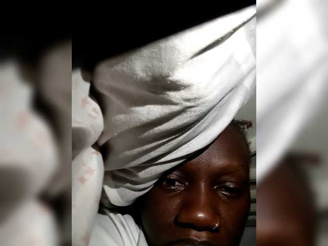 Elnalethabo Live Cam on BongaCams