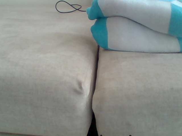 Juanitamami's BongaCams show and profile