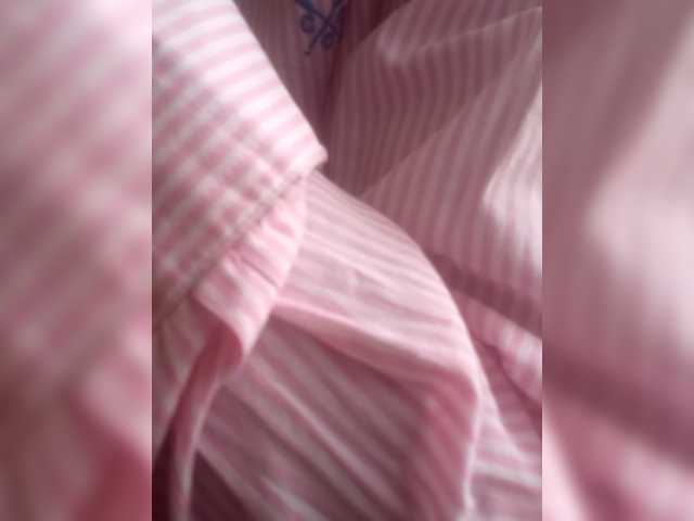 Juanitamami's BongaCams show and profile