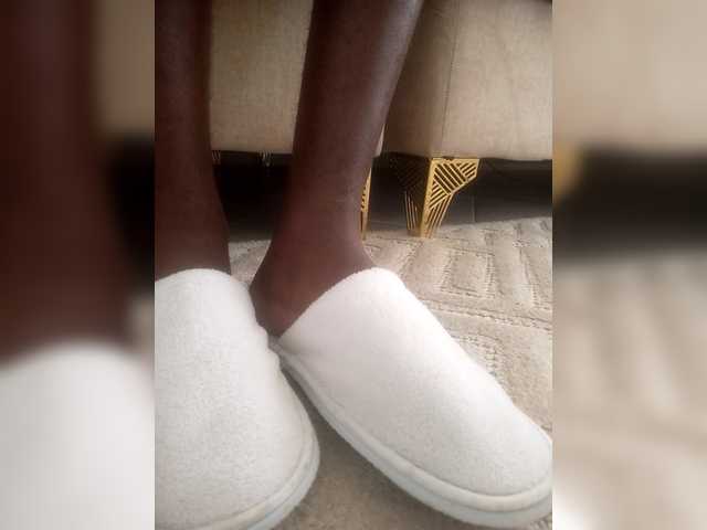 Juanitamami's BongaCams show and profile