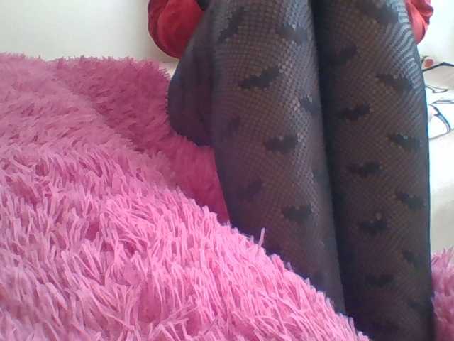 Juanitamami's BongaCams show and profile