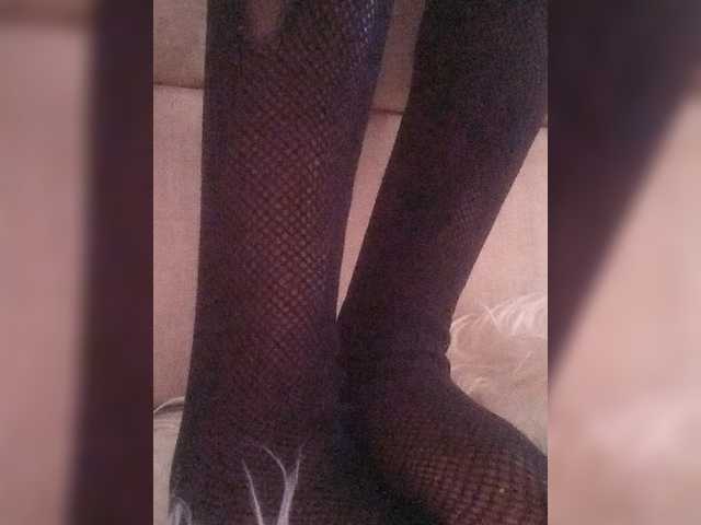 Juanitamami's BongaCams show and profile