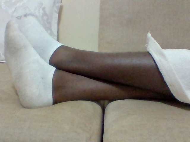 Juanitamami's BongaCams show and profile