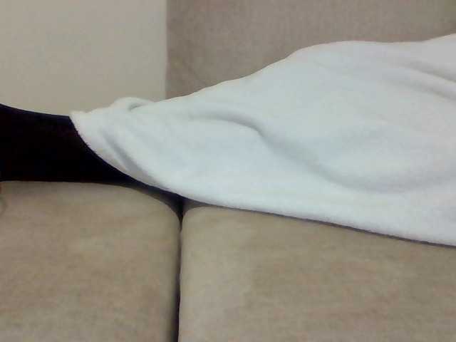 Juanitamami's BongaCams show and profile