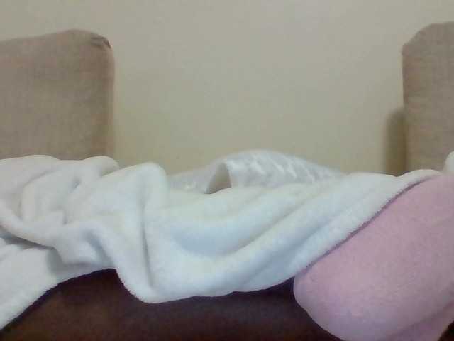 Juanitamami's BongaCams show and profile