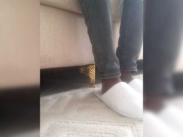 Juanitamami's BongaCams show and profile