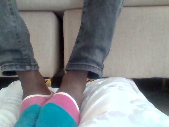 Juanitamami's BongaCams show and profile