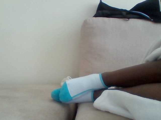 Juanitamami's BongaCams show and profile