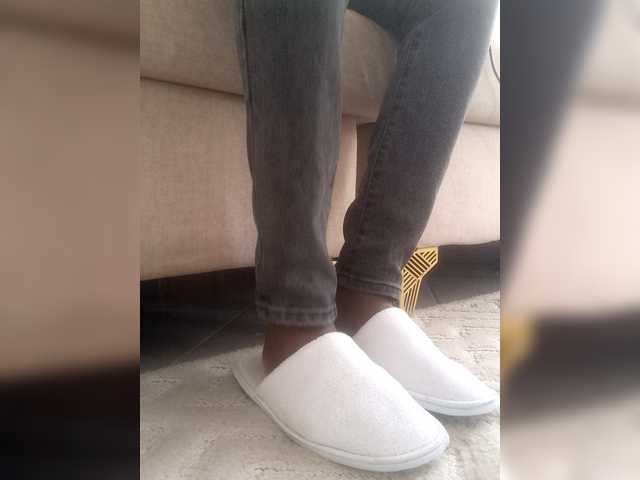 Juanitamami's BongaCams show and profile